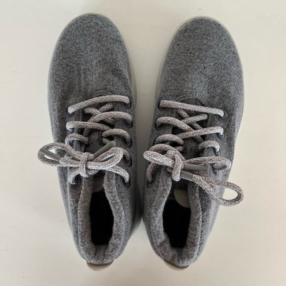 Allbirds Women's Wool Runner-up Gray with Two-Toned sole, size 8 - Picture 5 of 11